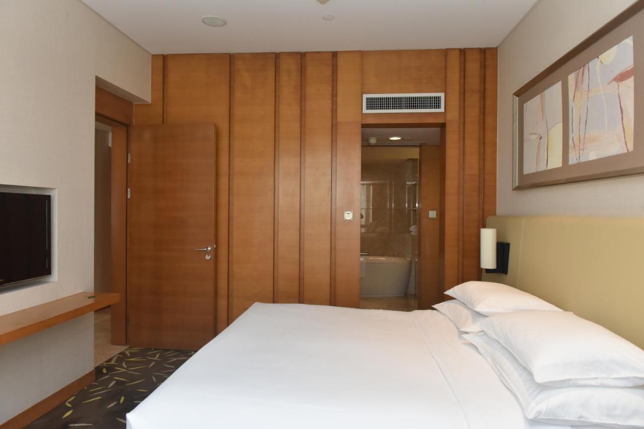 Crowne Plaza Zhongshan Wing On City By Ihg Exterior foto