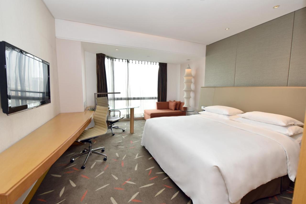 Crowne Plaza Zhongshan Wing On City By Ihg Exterior foto